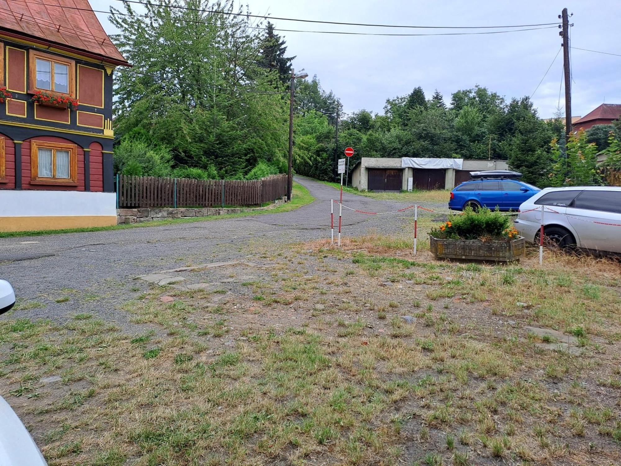 Kamelie Hotell Česká Kamenice Exteriör bild
